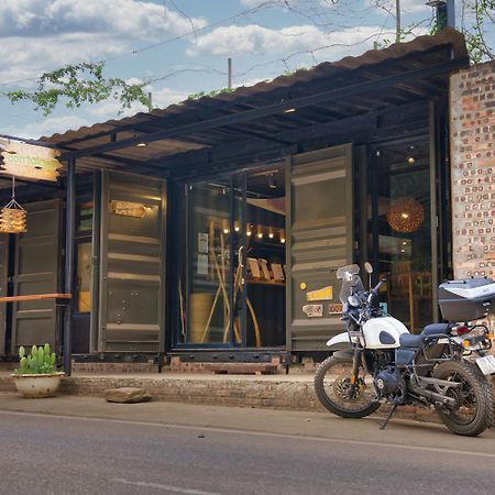Gisy Lake Containers House Hanoi Exterior foto